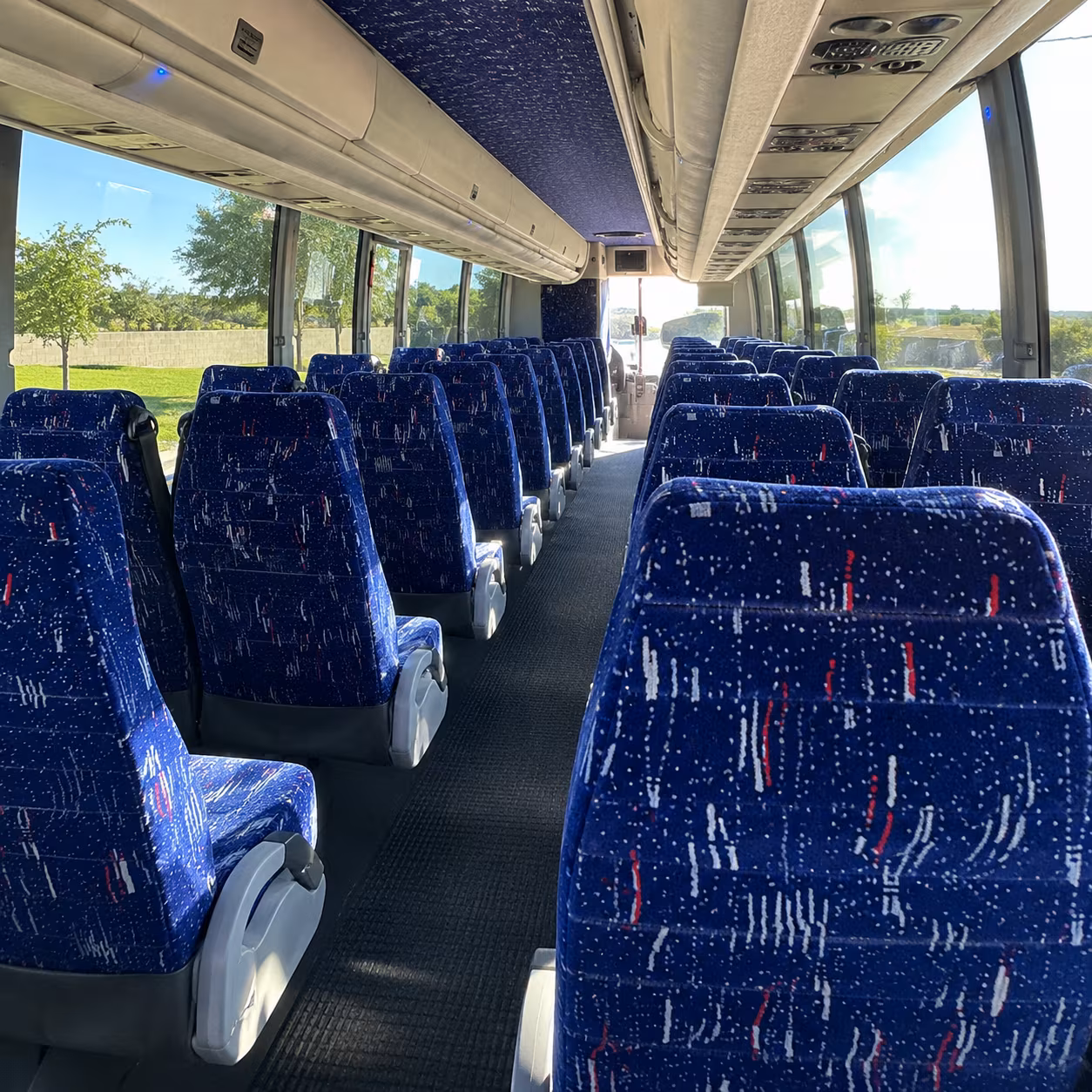 charter bus shuttle service to owensboro daviess county regional airport owb